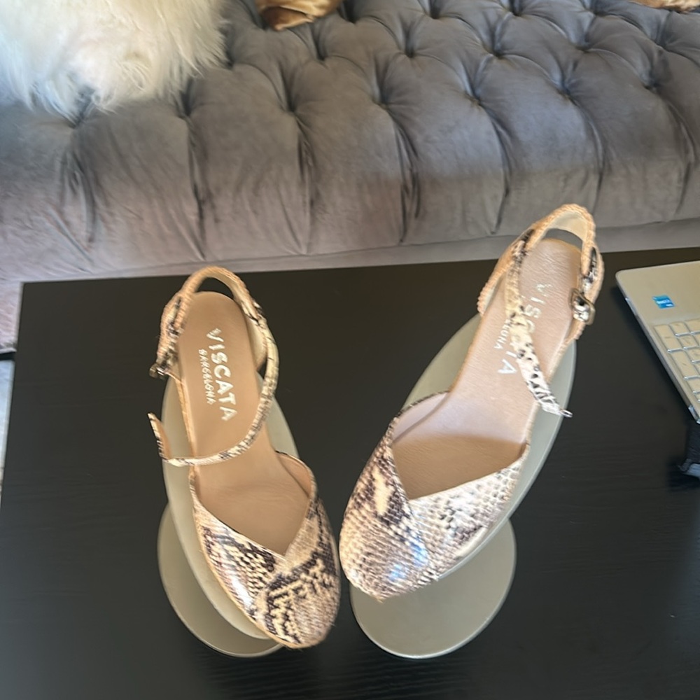 Viscata Barcelona Wedges - Picture 2 of 12